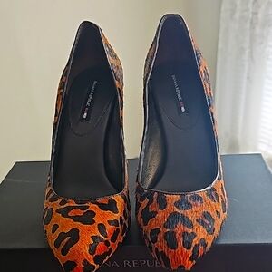 Banana Republic Leopard Print Women's Shoes